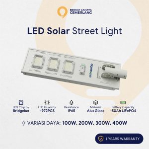 Lampu Jalan Solar All In One 100W 200W 300W 400W Street Light PJU Tenaga Surya Tenaga Matahari Panel Gabung Tahan Air Waterproof Outdoor Garansi Awet Hemat Listrik Tanpa Sensor Gerak IP65 IP66 IP67